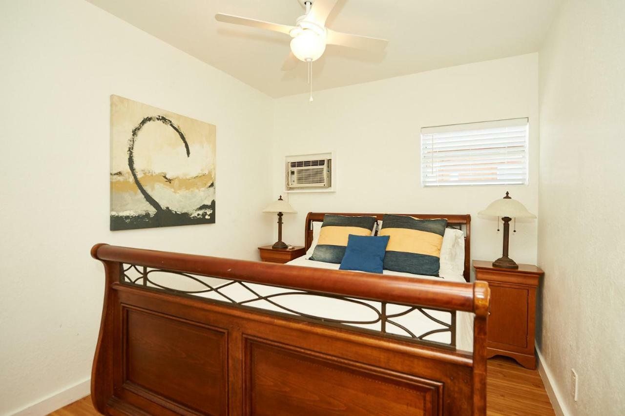 Lambert Family Beach Apartments - Unit 1 Fort Lauderdale Exterior photo