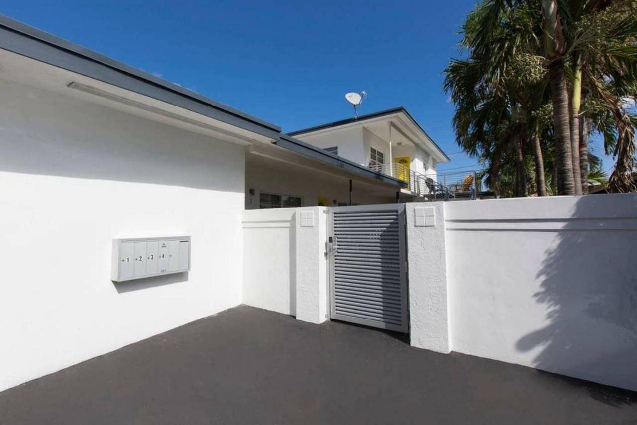 Lambert Family Beach Apartments - Unit 1 Fort Lauderdale Exterior photo