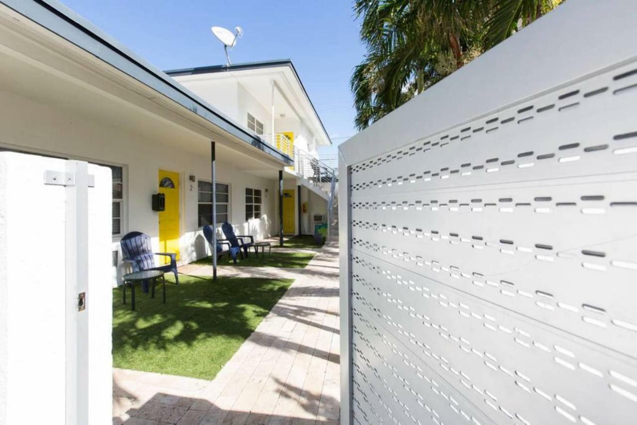 Lambert Family Beach Apartments - Unit 1 Fort Lauderdale Exterior photo